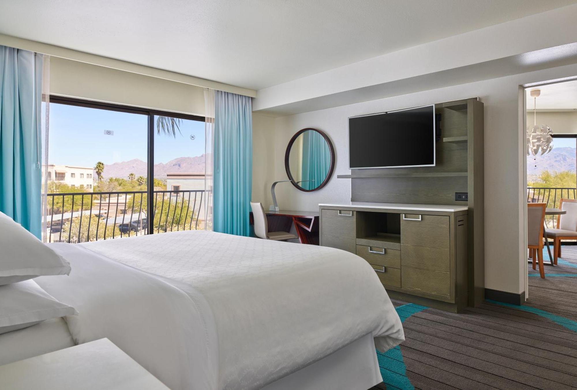 Sheraton Tucson Hotel & Suites Exterior foto