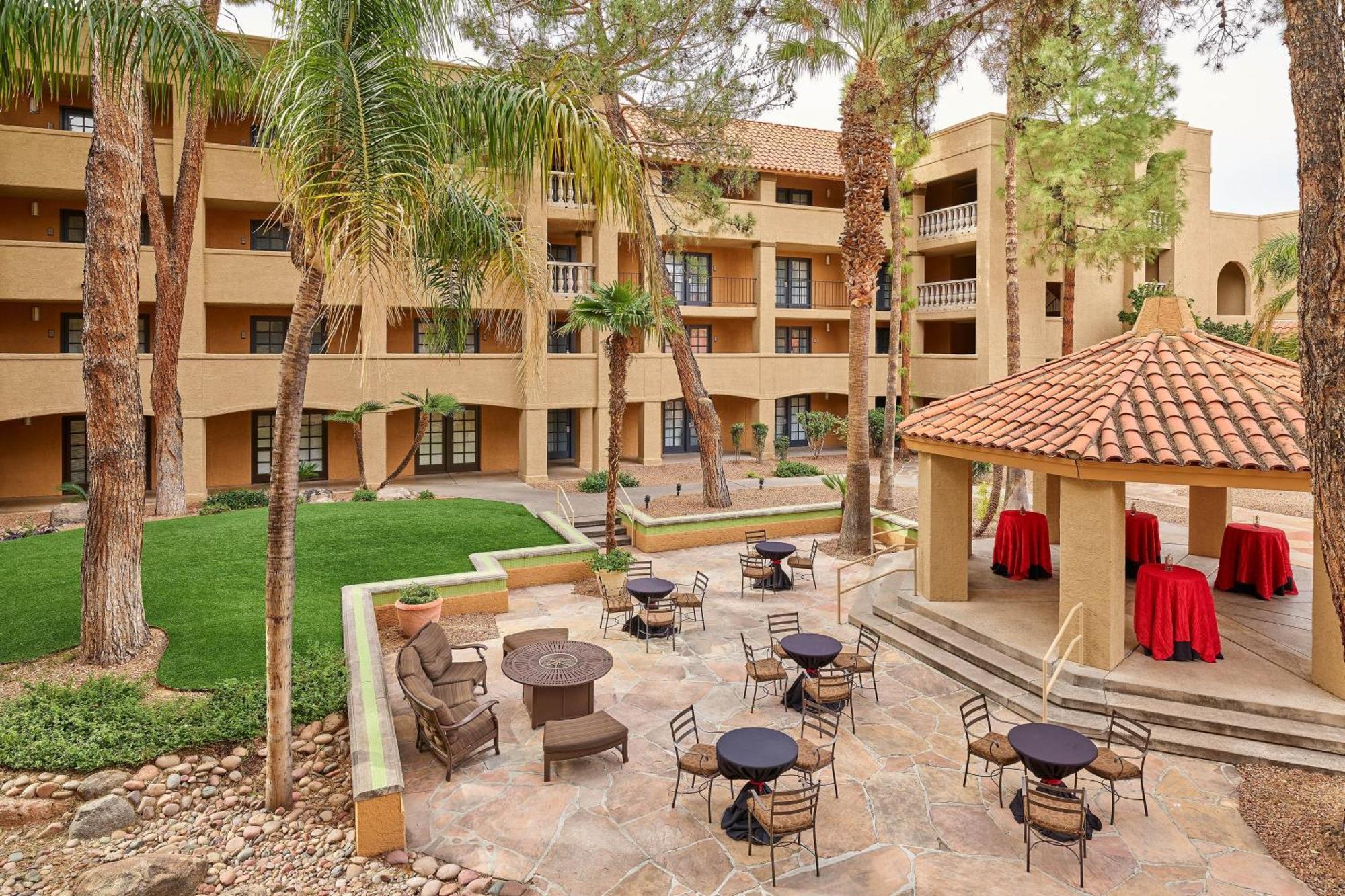 Sheraton Tucson Hotel & Suites Exterior foto